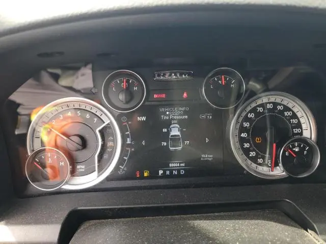 2015 RAM 2500 SLT  
