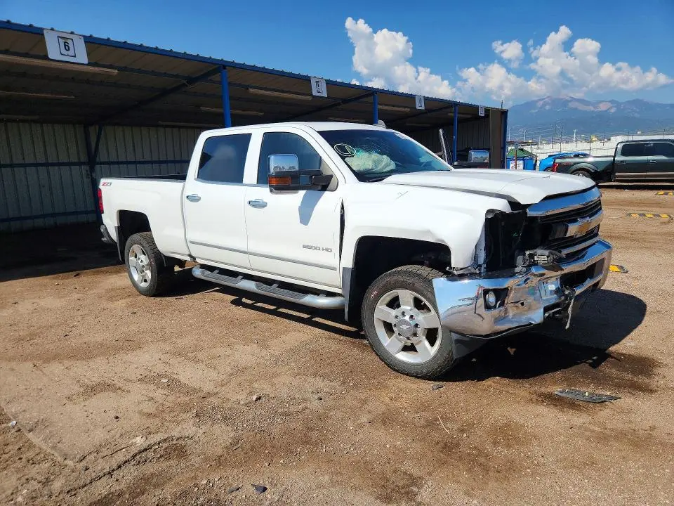 2017 CHEVROLET SILVERADO K2500 HEAVY DUTY LTZ  