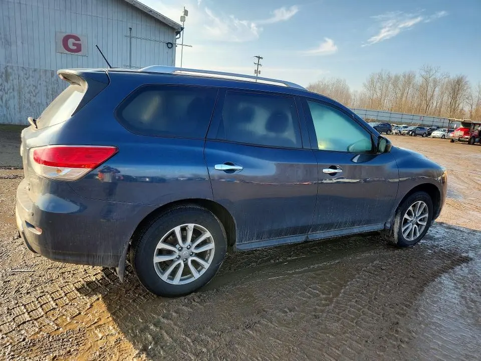 2016 NISSAN PATHFINDER S  