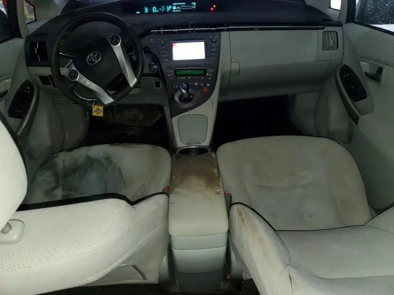 2013 TOYOTA PRIUS TWO  