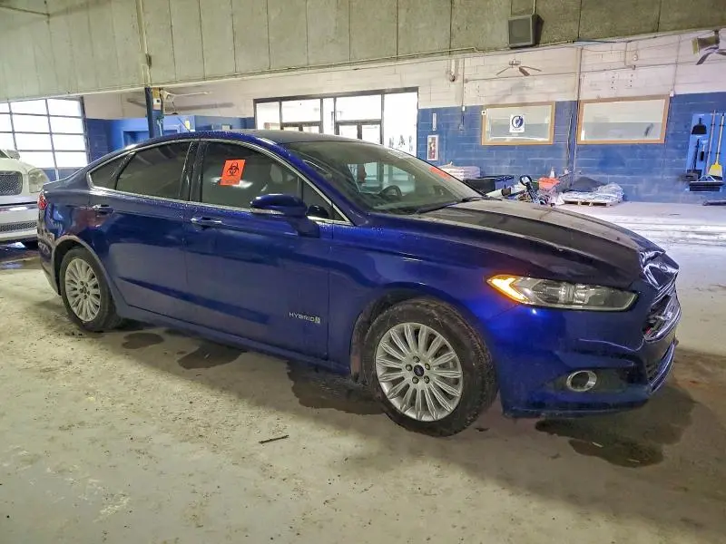 2016 FORD FUSION SE HYBRID  