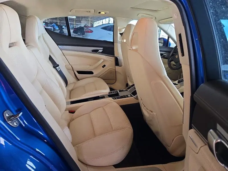 2015 PORSCHE PANAMERA SE HYBRID  