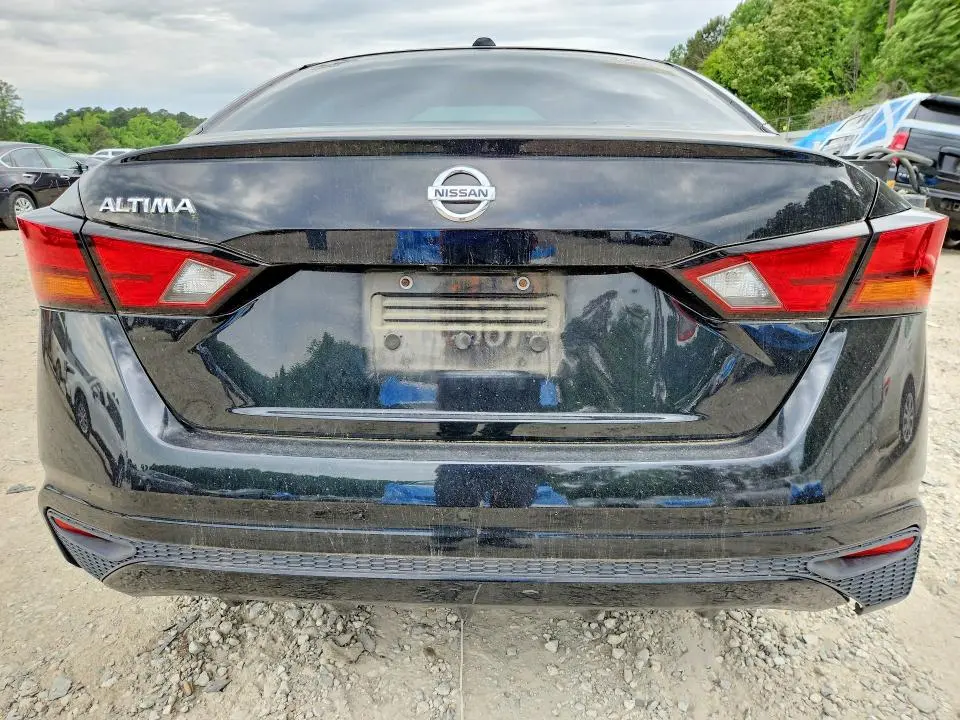 2019 NISSAN ALTIMA S  