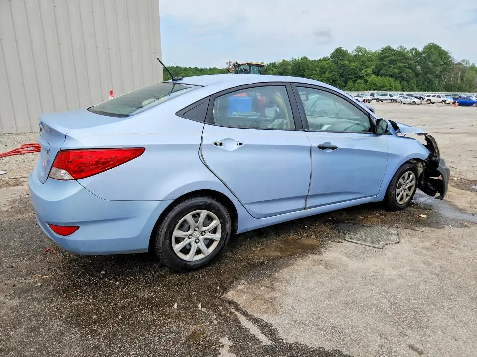 2012 HYUNDAI ACCENT GLS  