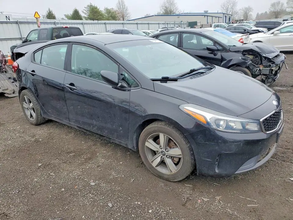 2018 KIA FORTE S  