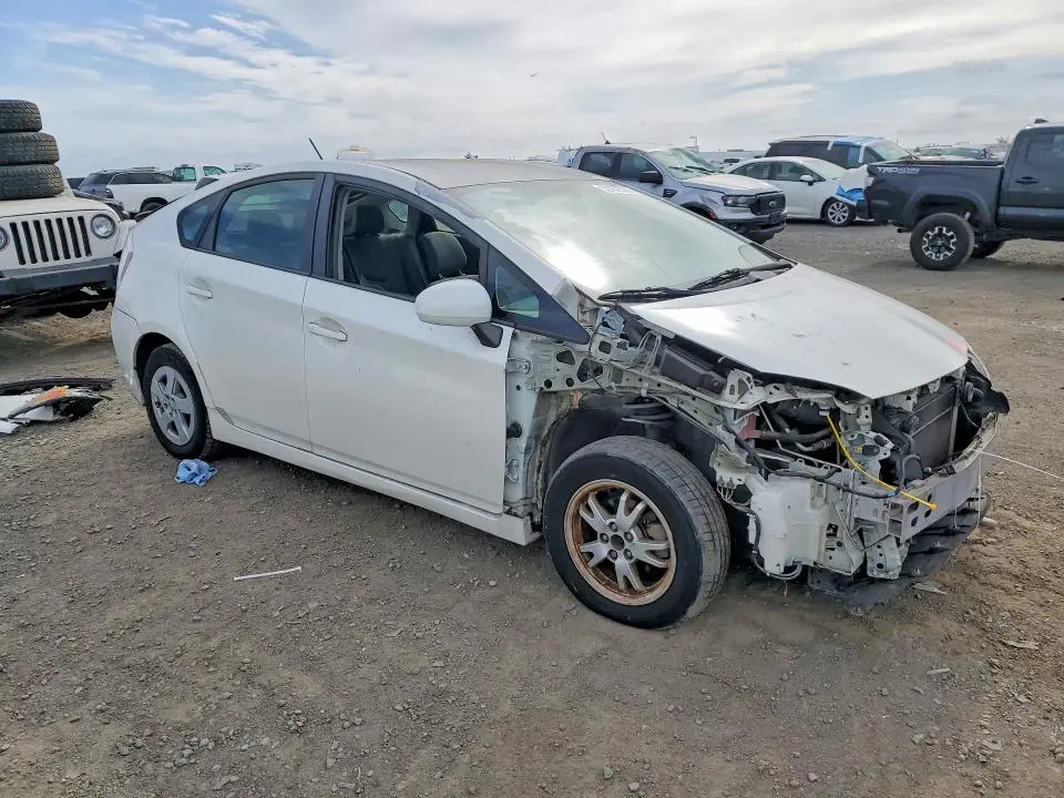 2010 TOYOTA PRIUS II  