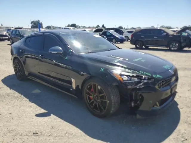 2018 KIA STINGER GT2  