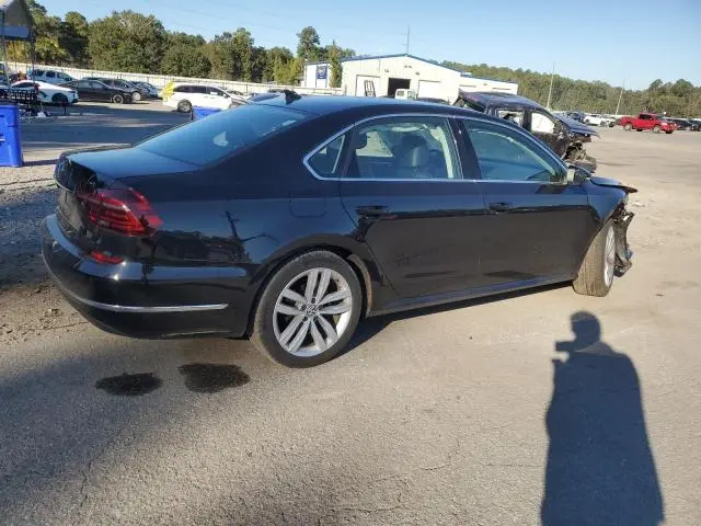 2018 VOLKSWAGEN PASSAT SE  