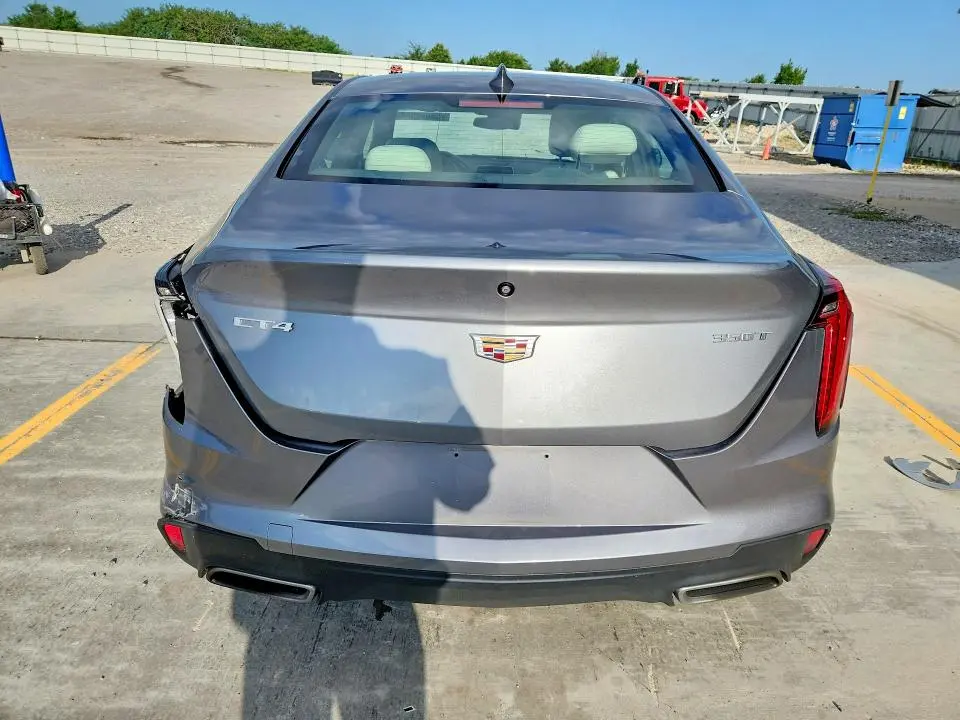2021 CADILLAC CT4 LUXURY  
