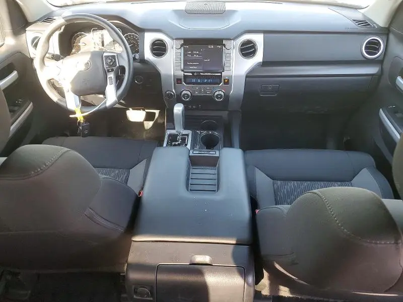 2021 TOYOTA TUNDRA SR5  