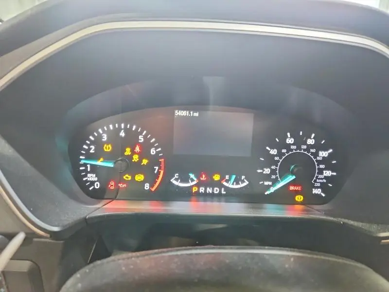 2021 FORD ESCAPE SE  