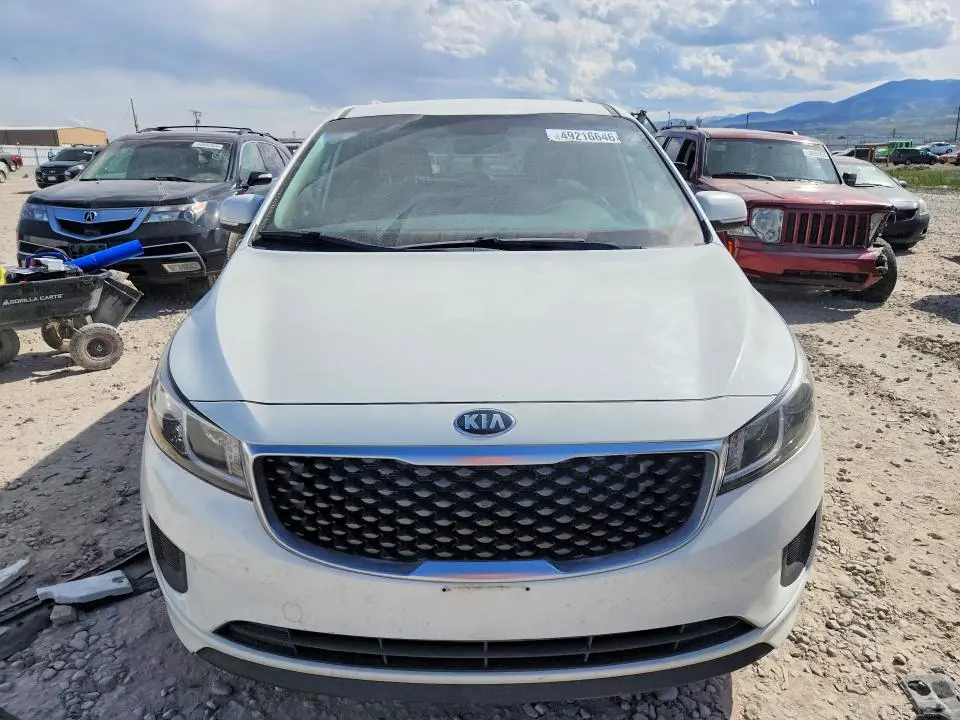 2015 KIA SEDONA LX  