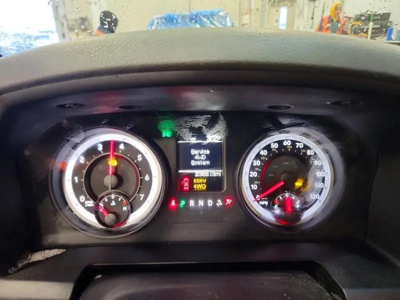 2013 RAM 1500 ST  