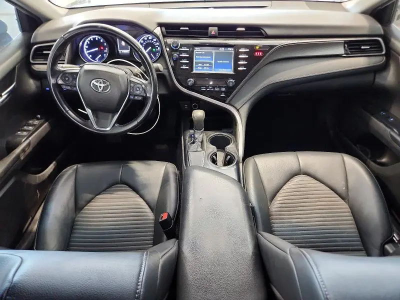 2019 TOYOTA CAMRY   