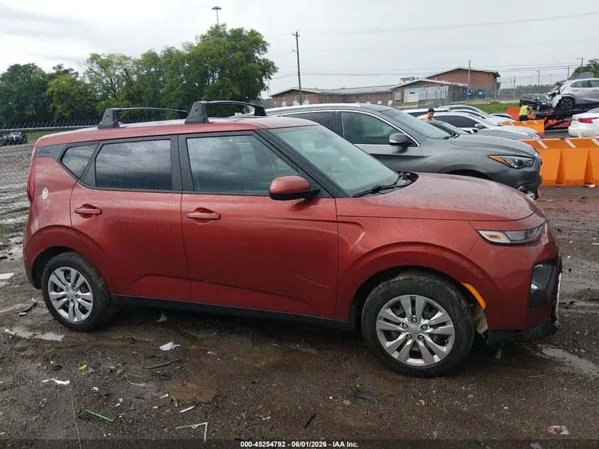 2022 KIA SOUL LX