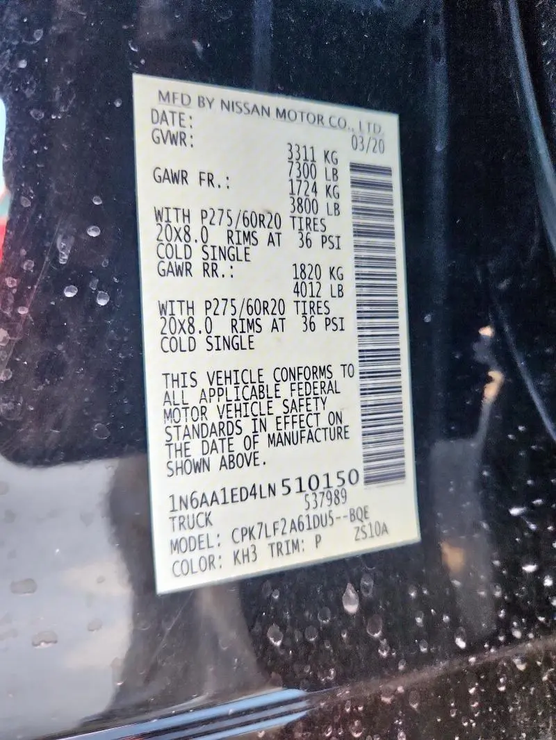 2020 NISSAN TITAN SV  