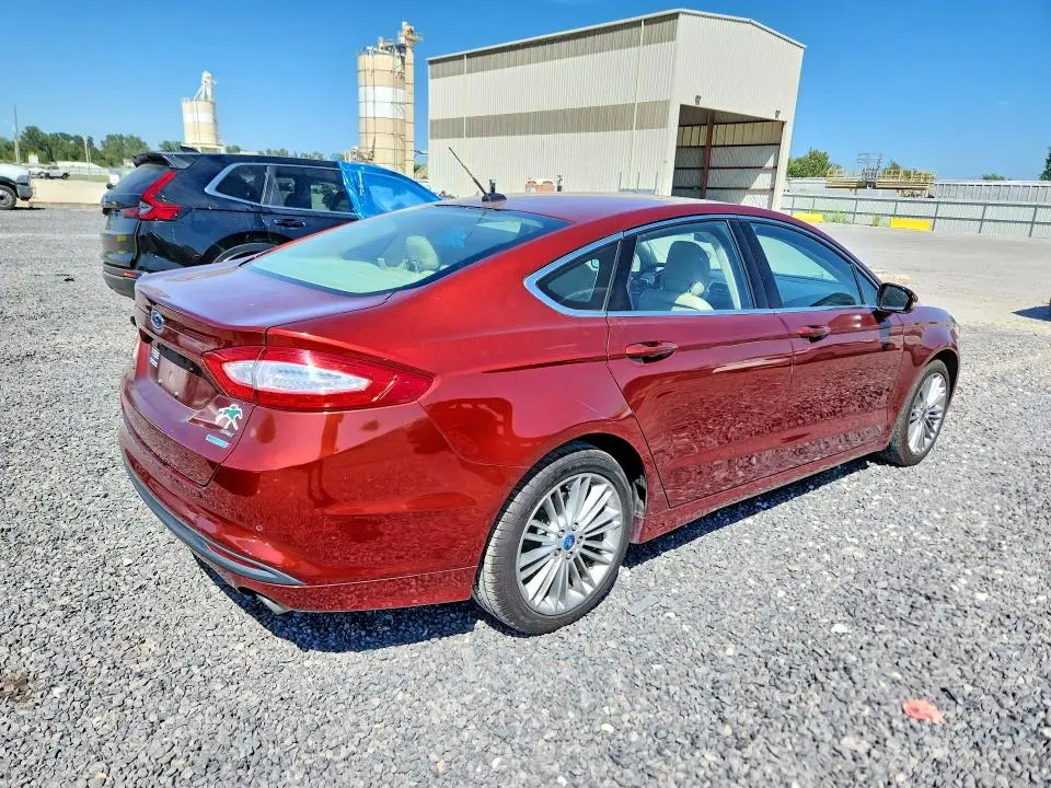 2014 FORD FUSION SE  