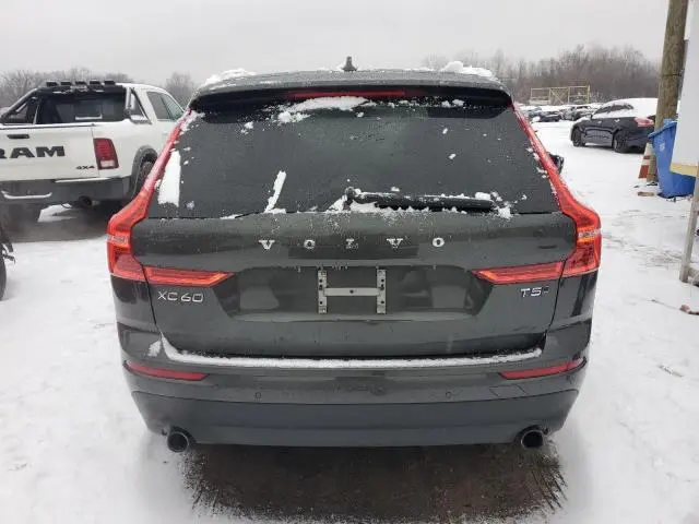 2020 VOLVO XC60 T5 MOMENTUM  