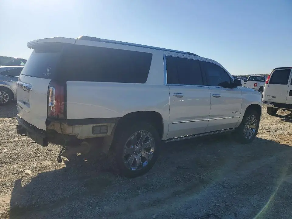2017 GMC YUKON XL DENALI  