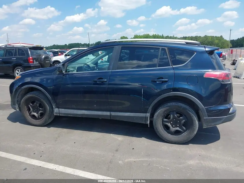 2018 TOYOTA RAV4 LE