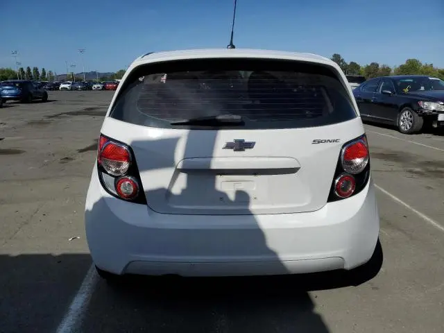 2012 CHEVROLET SONIC LS  