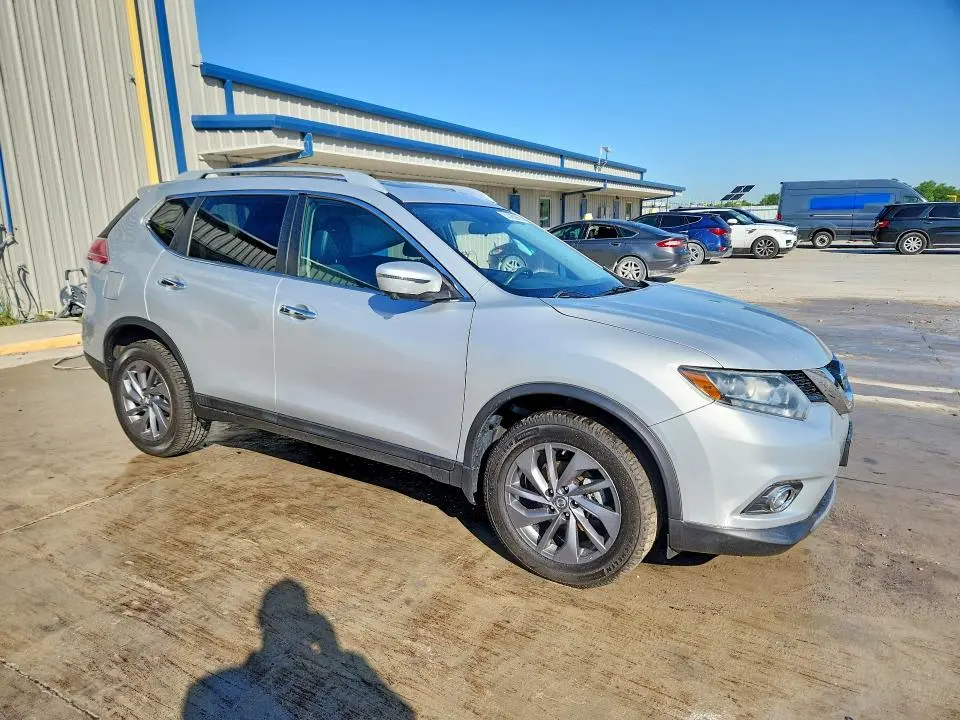 2016 NISSAN ROGUE SL  