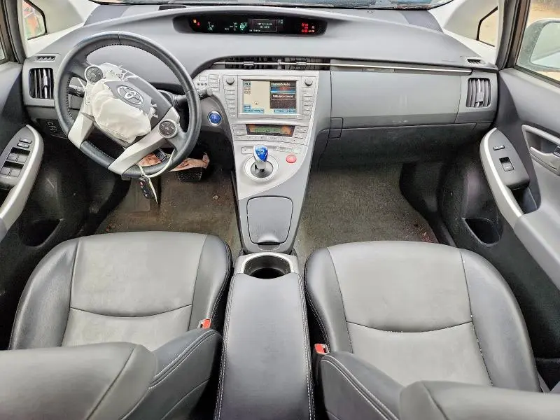2015 TOYOTA PRIUS FOUR  