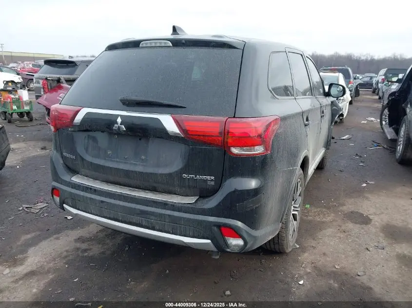 2018 MITSUBISHI OUTLANDER SE
