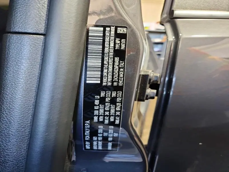 2021 JEEP RENEGADE SPORT  
