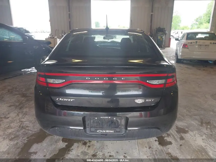 2015 DODGE DART SXT