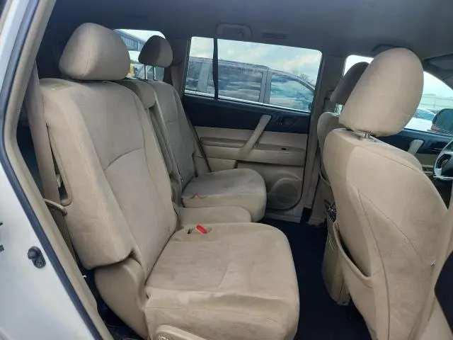 2011 TOYOTA HIGHLANDER BASE  