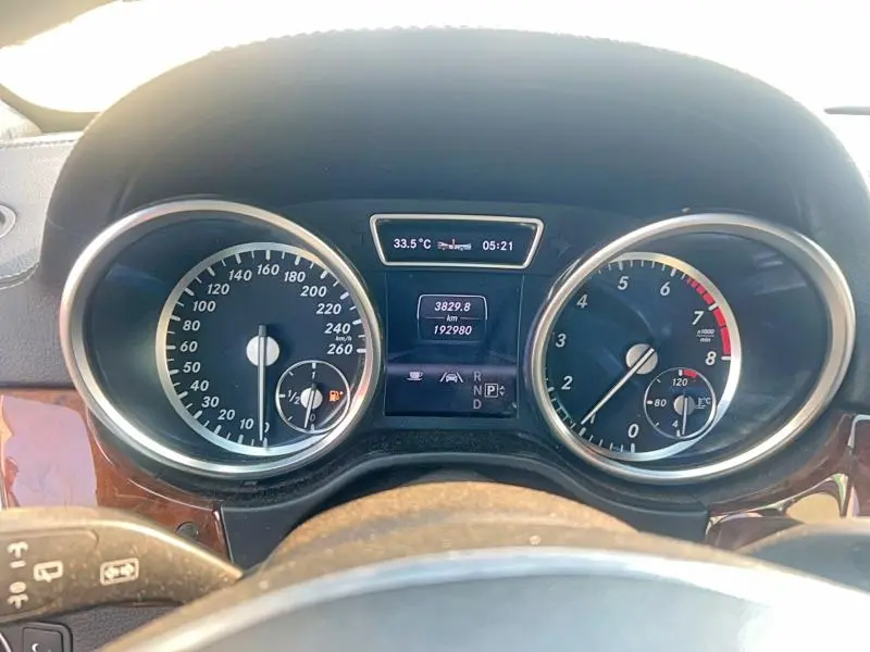 2013 MERCEDES-BENZ GL 550 4MATIC  