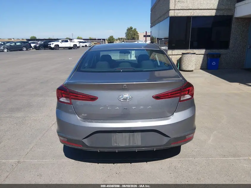 2019 HYUNDAI ELANTRA SE