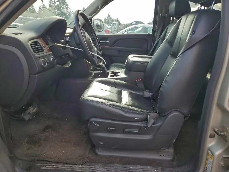 2014 CHEVROLET SUBURBAN K1500 LT  