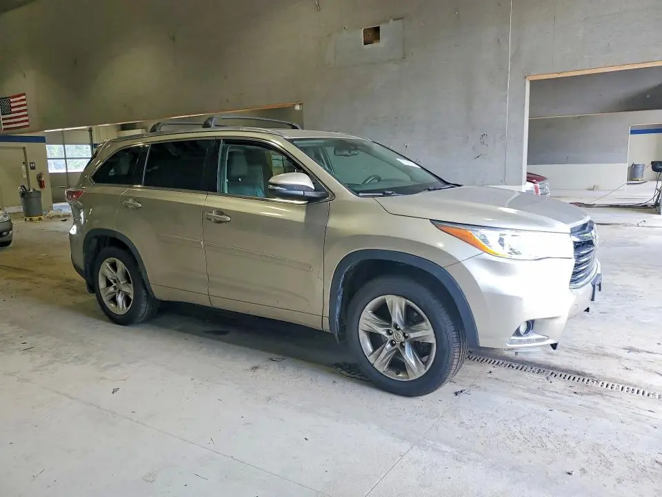 2015 TOYOTA HIGHLANDER LIMITED  