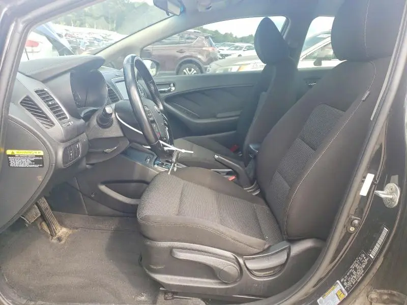 2018 KIA FORTE S  