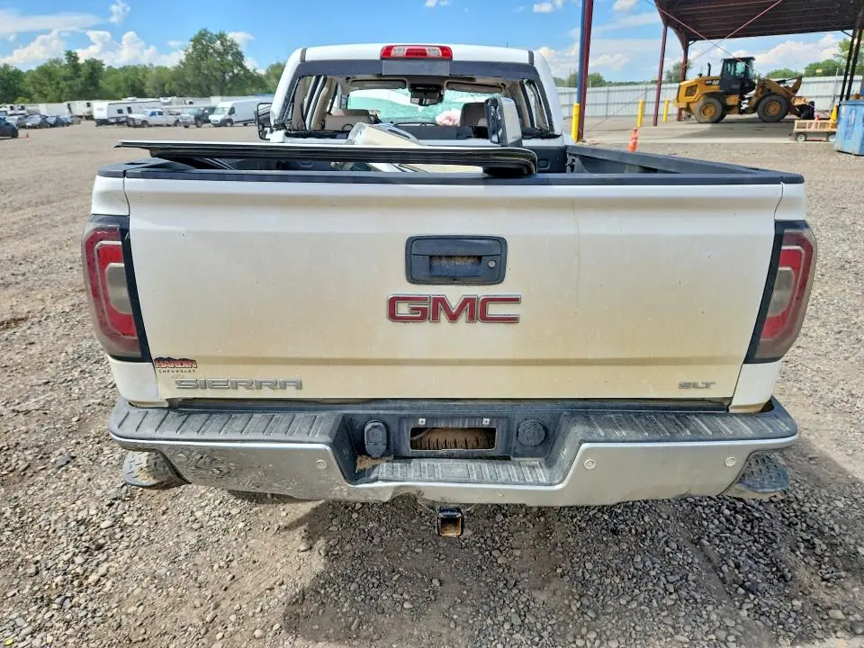 2018 GMC SIERRA K1500 SLT  