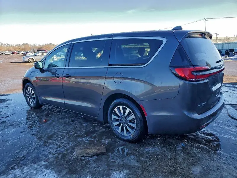 2022 CHRYSLER PACIFICA HYBRID TOURING L  