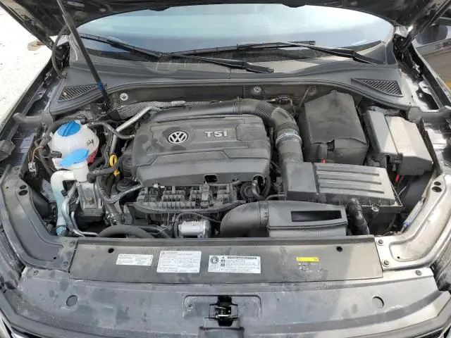 2017 VOLKSWAGEN PASSAT SE  