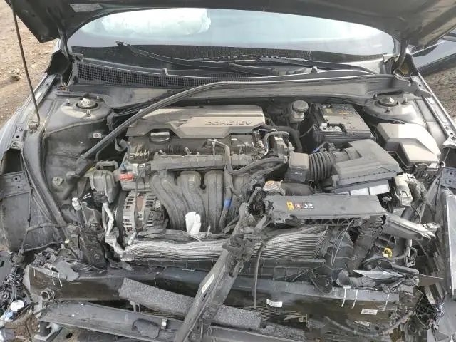 2021 HYUNDAI ELANTRA SE  