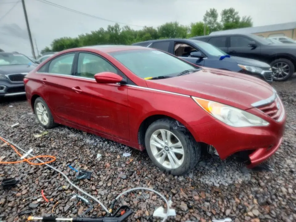 2012 HYUNDAI SONATA GLS  