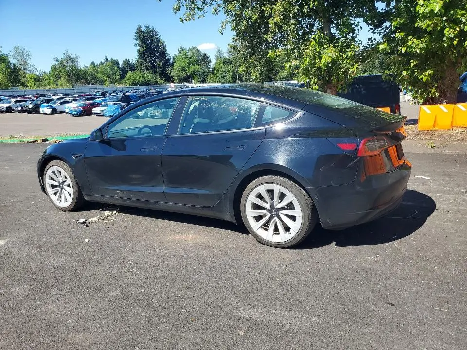 2022 TESLA MODEL 3   