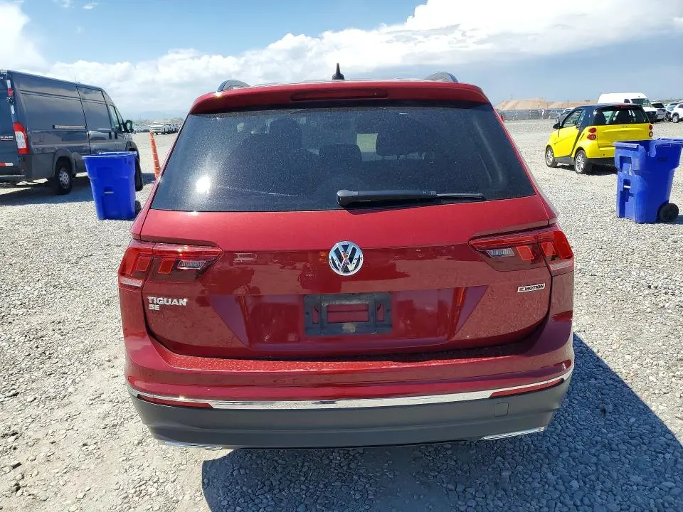 2021 VOLKSWAGEN TIGUAN SE  