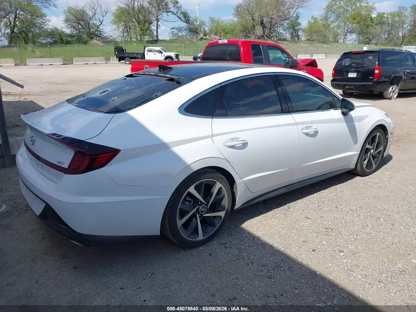 2022 HYUNDAI SONATA SEL PLUS