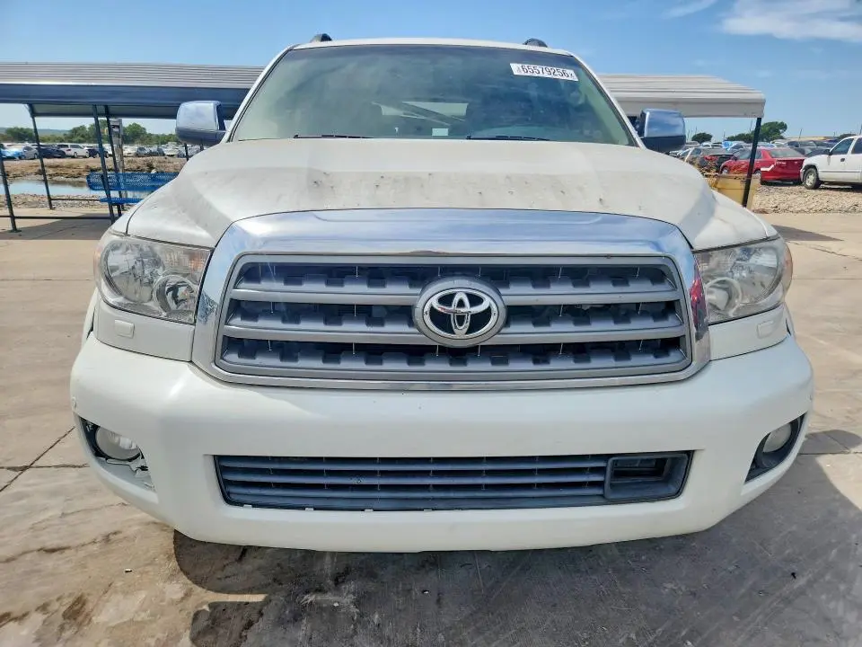 2016 TOYOTA SEQUOIA PLATINUM  