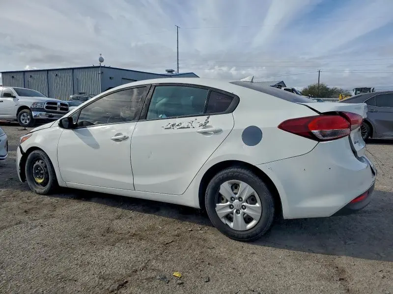2018 KIA FORTE LX  