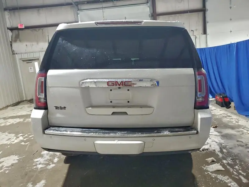 2017 GMC YUKON XL DENALI  