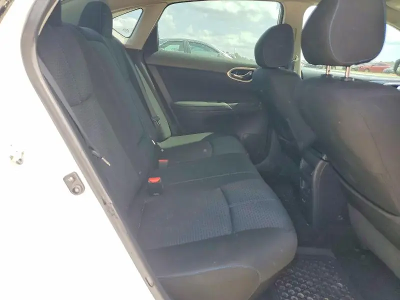 2017 NISSAN SENTRA SR  