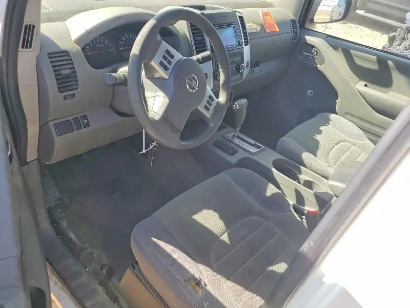 2017 NISSAN FRONTIER S  