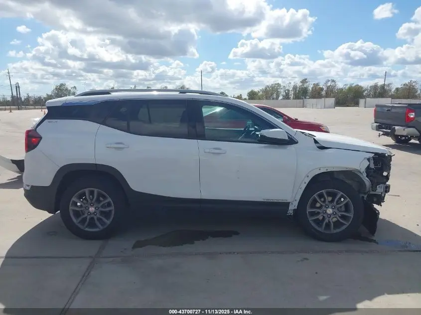 2024 GMC TERRAIN FWD SLT